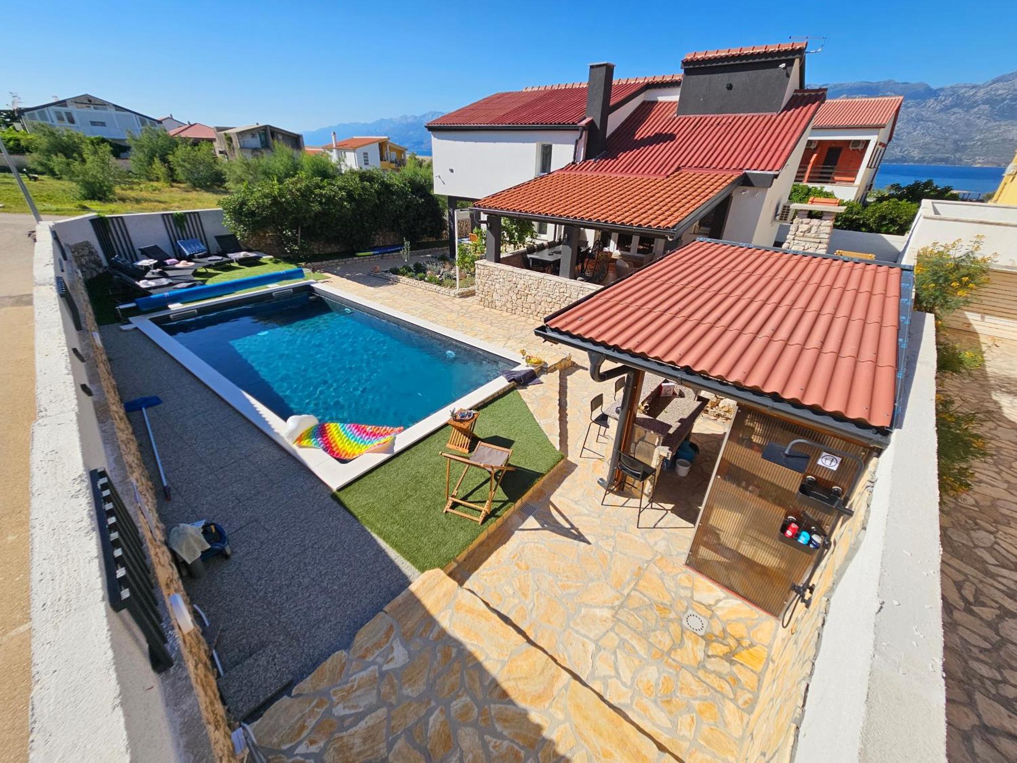 Izziy By The With A Sea View And Heated Pool Villa Ražanac
